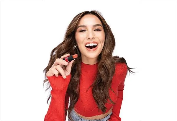 Get the Kyline Alcantara Glow: Celebrity Makeup Artist Gela Laurel's