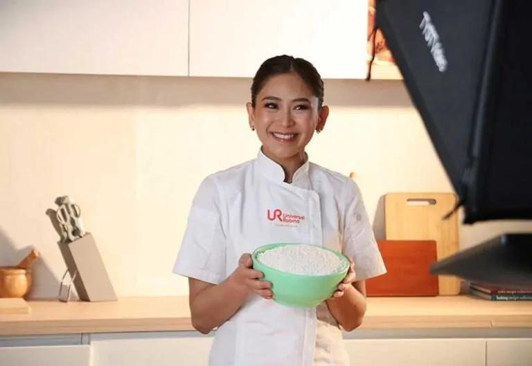 Baking with the Popstar: Sarah Geronimo's Favorite Recipes and More!